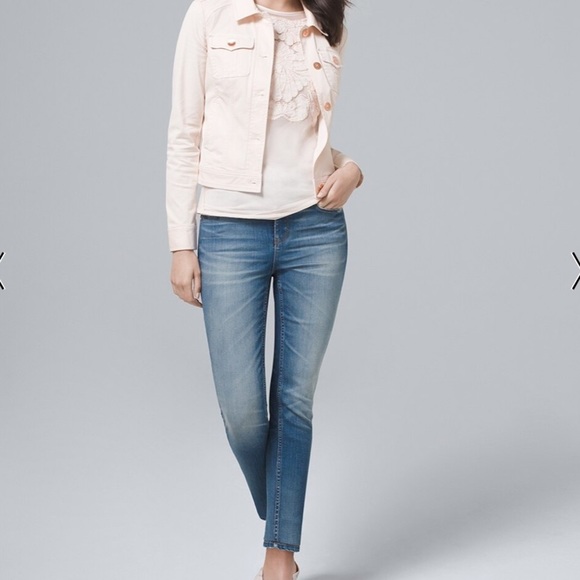 White House Black Market Denim - The White House Black Market Skinny Crop Jeans Size 4